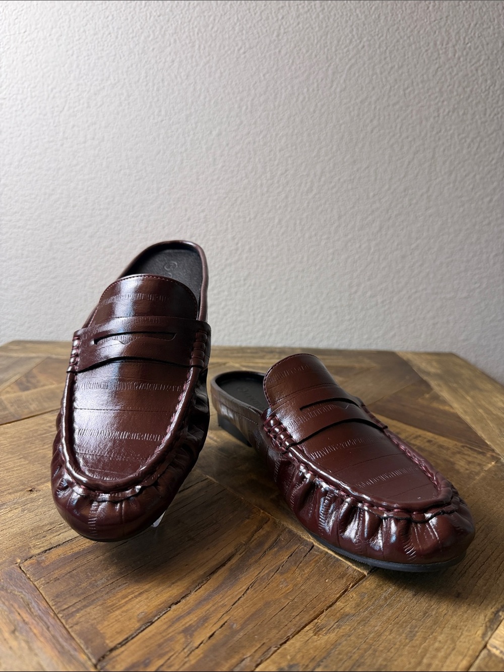 Size 7 Coutgo Women Slip-On Penny Loafers in Burgundy Brown